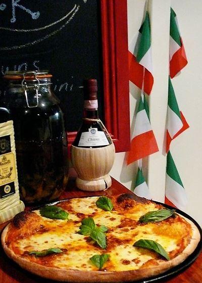 Pizzeria La Luna - Sydney 4u 2