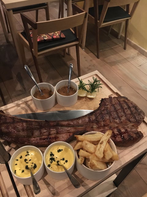 A Hereford Beefstouw - Accommodation Sydney 2