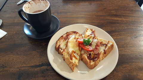 Grindstone Coffee House - Accommodation Sydney 0