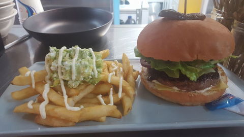Burger Pl8  - Jindalee - Accommodation Sydney 0