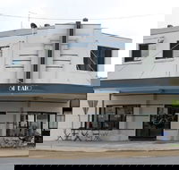 61 Balo Caf Moree - Sydney 4u
