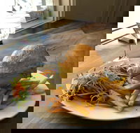 Bowning Hotel Dining - Sydney 4u