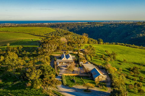 Samuel's Gorge Winery - Accommodation Sydney 0