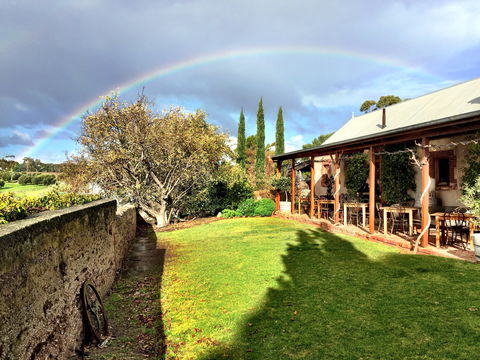 Samuel's Gorge Winery - Accommodation Sydney 1