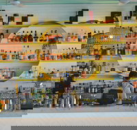 Snapper Rocks Bar  Kitchen - Accommodation Sydney