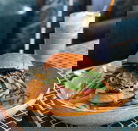 V Lounge - Accommodation Sydney