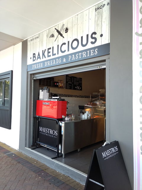 Bakelicious - Narraweena Cake Shop - Sydney 4u 0