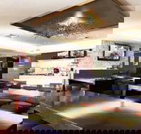 Colonial Hotel - Sydney 4u