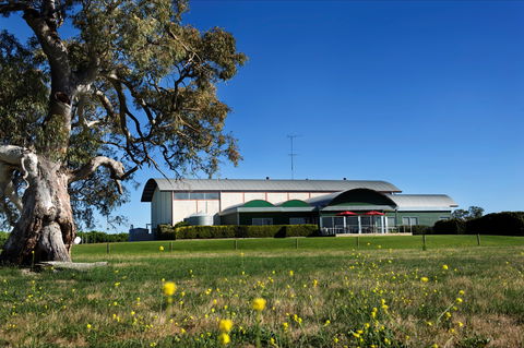 Majella Wines - Sydney 4u 1