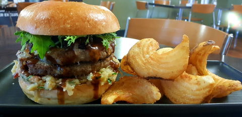 The Belmore Hotel Bistro - Accommodation Sydney 0