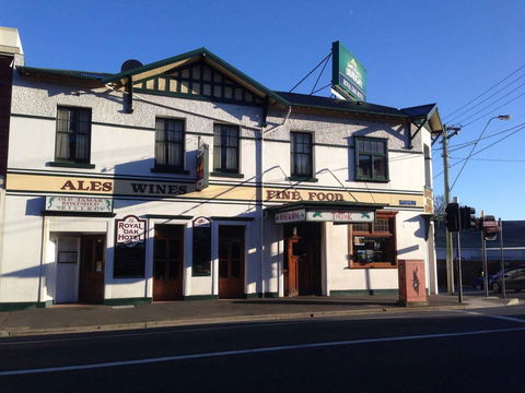 The Royal Oak - Accommodation Sydney 0
