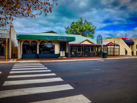 Cafe On Uduc - Accommodation Sydney 0