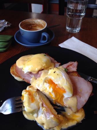George Street Cafe - Sydney 4u 0