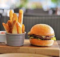 Tradewinds Bar  Bistro - Accommodation Sydney
