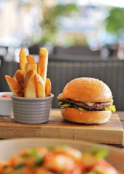 Tradewinds Bar & Bistro - Accommodation Sydney 0