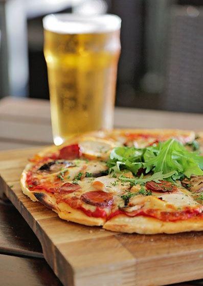 Tradewinds Bar & Bistro - Accommodation Sydney 1