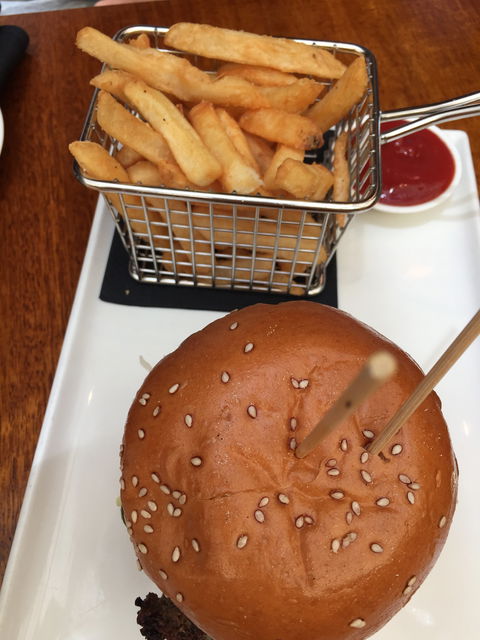 Adelphi Grill - Sydney 4u 8