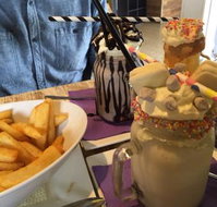 Cuisine on Bowen - Accommodation Sydney