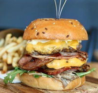 Le P'tit Cafe - Sydney 4u