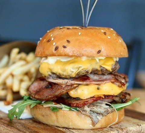 Le P'tit Cafe - Sydney 4u 0