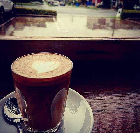 Le P'tit Cafe - Sydney 4u 15