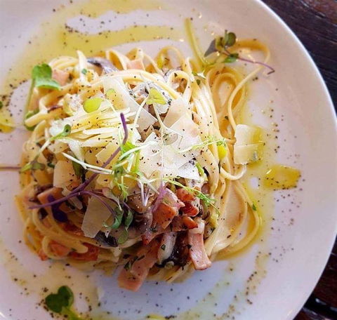 Le P'tit Cafe - Sydney 4u 39