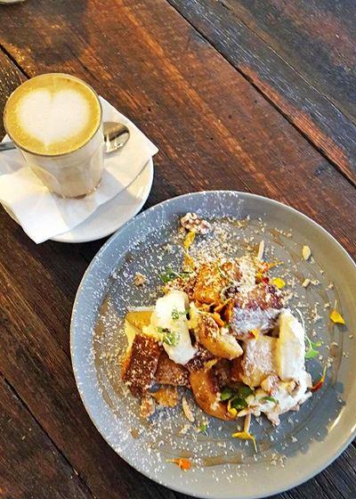 Le P'tit Cafe - Sydney 4u 55