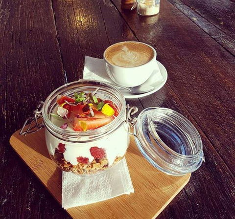 Le P'tit Cafe - Sydney 4u 56