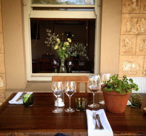 The Olfactory Inn - Sydney 4u 10