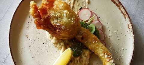 The Olfactory Inn - Sydney 4u 1