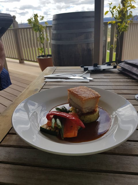 Elmslie Tasmania - Sydney 4u 2