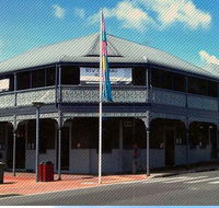 The New England Hotel - Sydney 4u