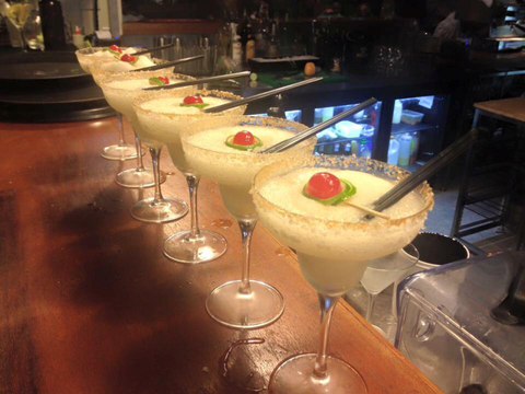 NOA Tapas & Wine Bar - Accommodation Sydney 3