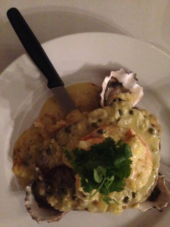 Explorers Restaurant - Sydney 4u 0