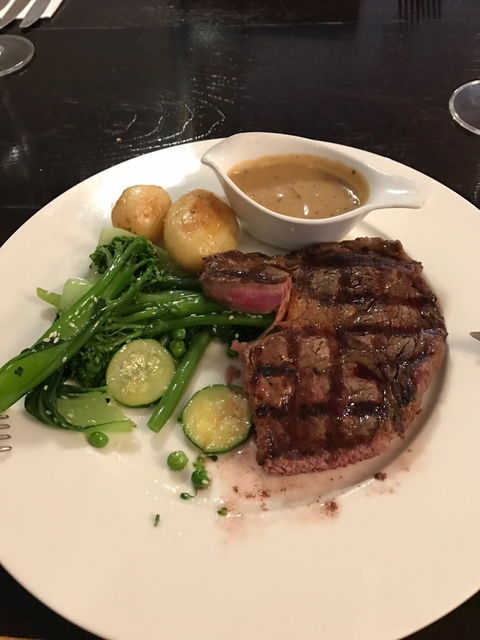 Capricornian Restaurant - Sydney 4u 3