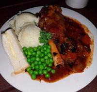 The Hideaway Station Hotel - Sydney 4u
