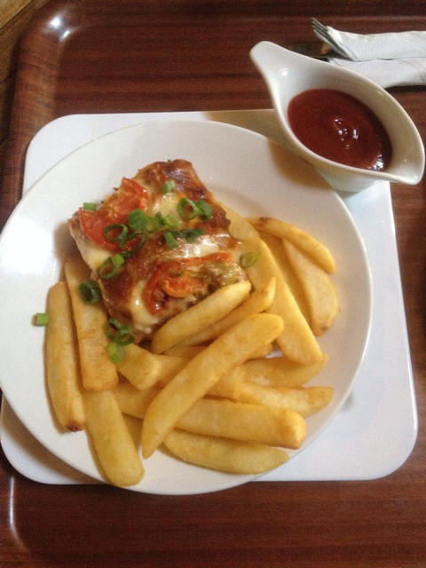 The Caves Country Pub - Sydney 4u 0
