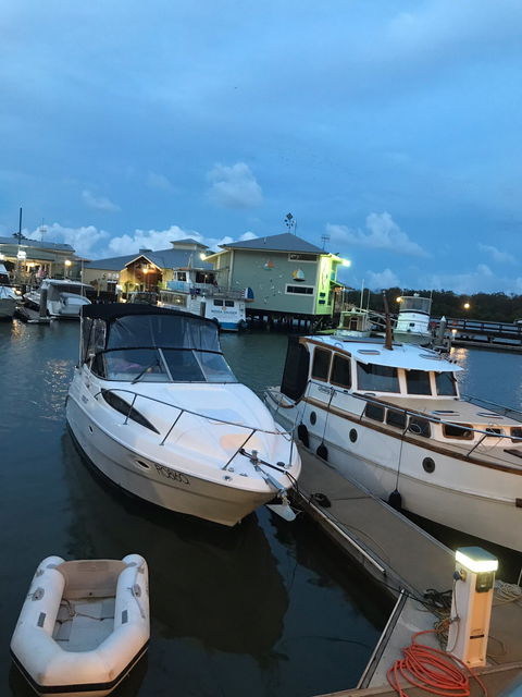 Italian Marina Pizza Restaurant - Sydney 4u 1