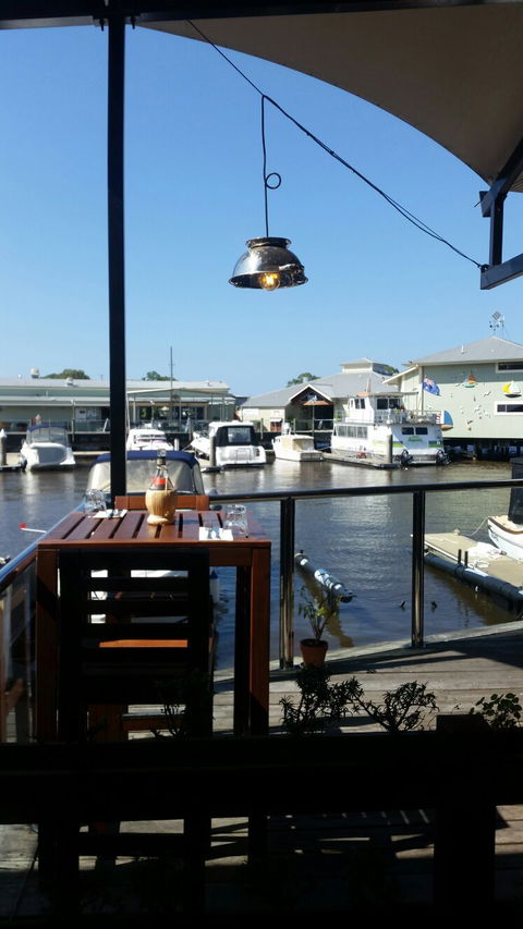 Italian Marina Pizza Restaurant - Sydney 4u 6