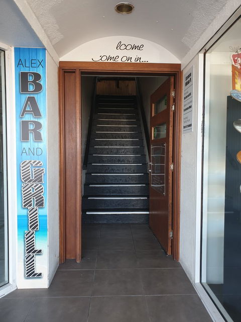The Alex Bar & Grill - Sydney 4u 4