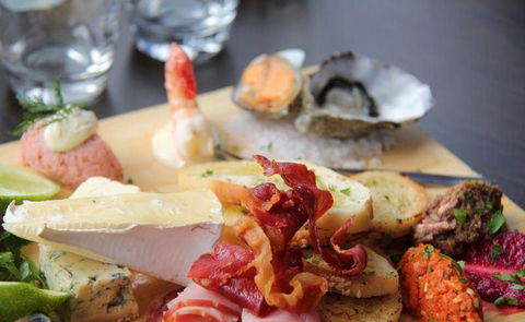 Taylors Waterfront Restaurant & Function Centre - Sydney 4u 16