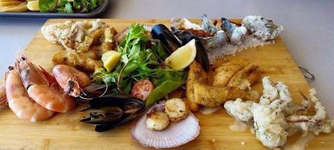 Taylors Waterfront Restaurant & Function Centre - Sydney 4u 3