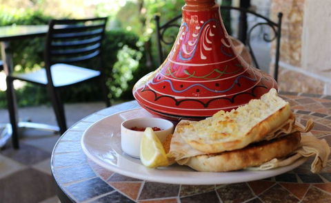 Meze Me Grove - Sydney 4u 3