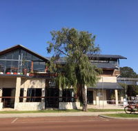 The Pour House Bar and Kitchen - Sydney 4u