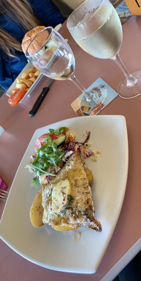 Augusta Hotel Restaurant - Sydney 4u 1