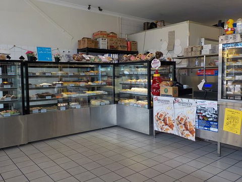 Avon Valley French Hot Bread - Sydney 4u 0