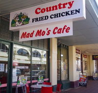 Mad Mo's - Sydney 4u