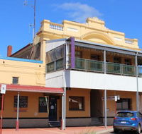 Mount Barker Hotel - Sydney 4u