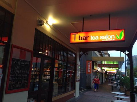 T Bar-Tea Salon - Sydney Resort 0