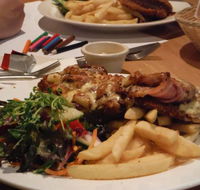 Enfield Hotel Restaurant - Sydney Resort